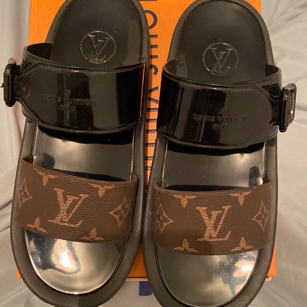 Louis Vuitton Sandals